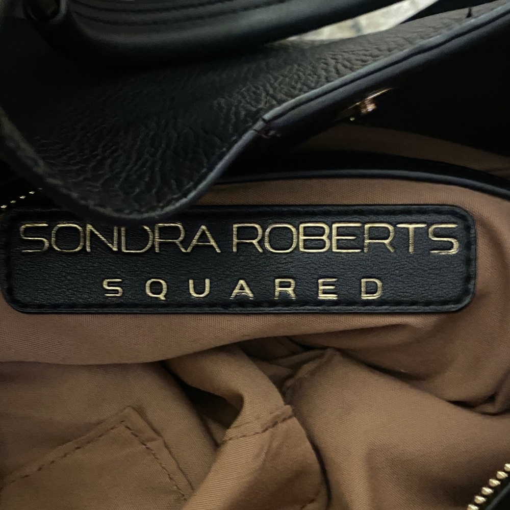 Sondra Roberts Black Bag - Picture 4 of 7